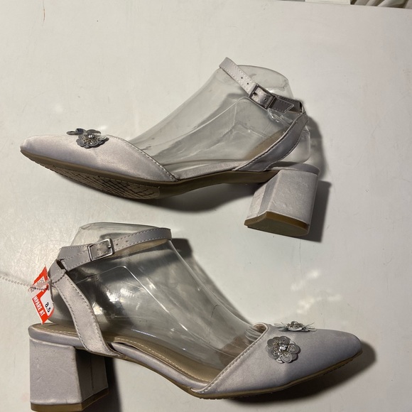 Rialto gray sateen low block heel shoes with sequin embellishments various sizes - Picture 5 of 8